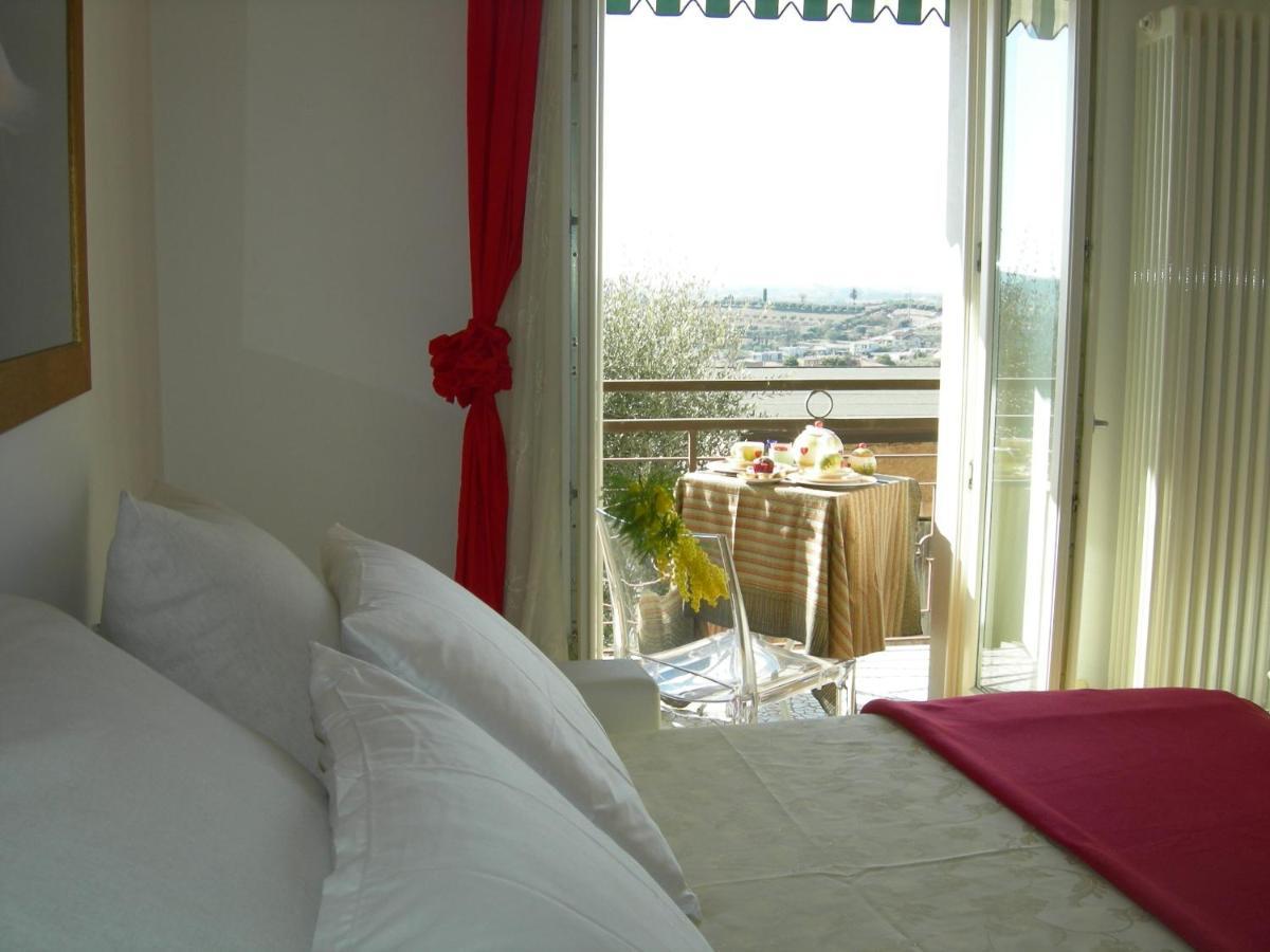 Residenza Lucrezia Appartement Cavaion Veronese Buitenkant foto