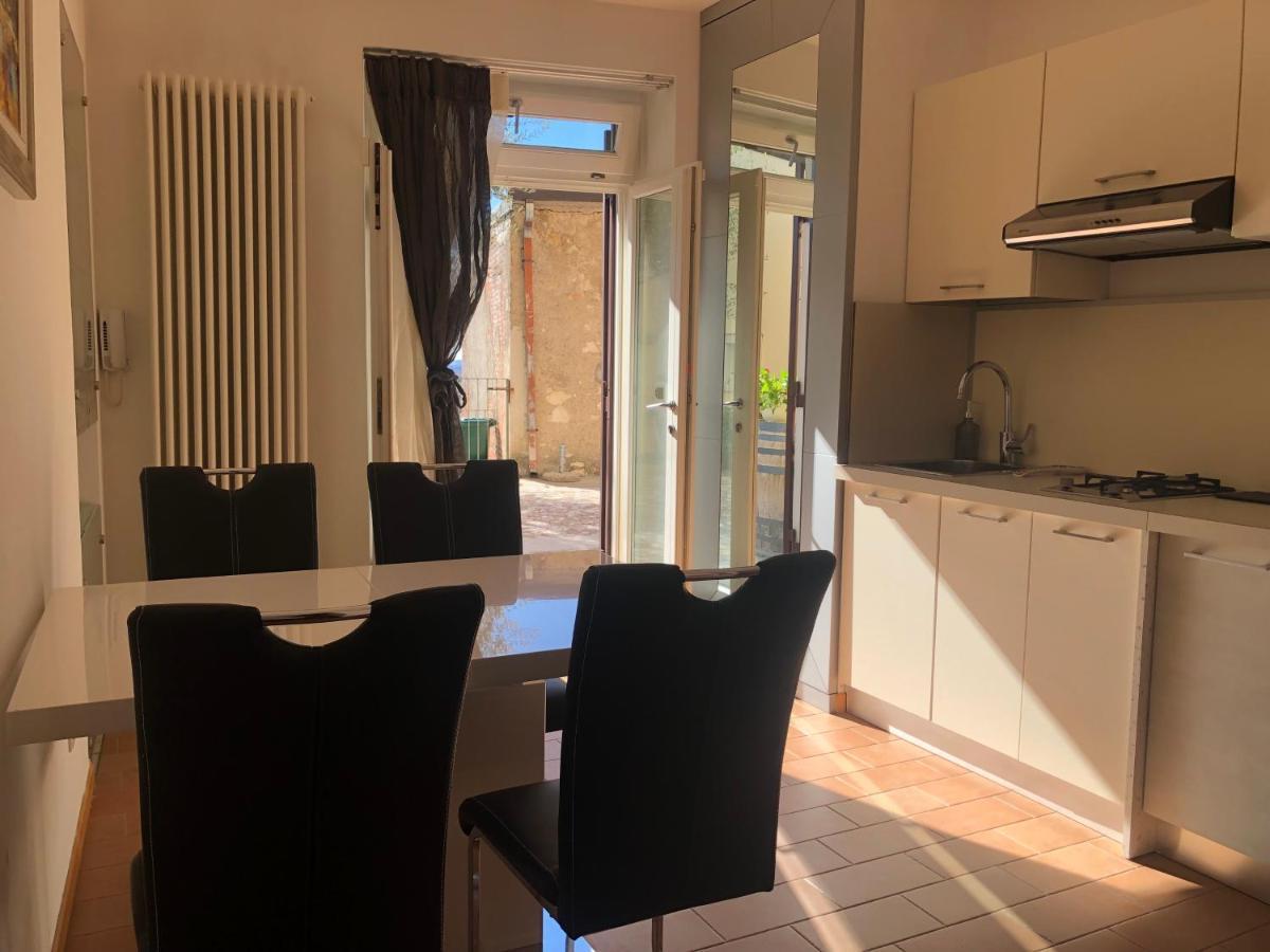 Residenza Lucrezia Appartement Cavaion Veronese Buitenkant foto