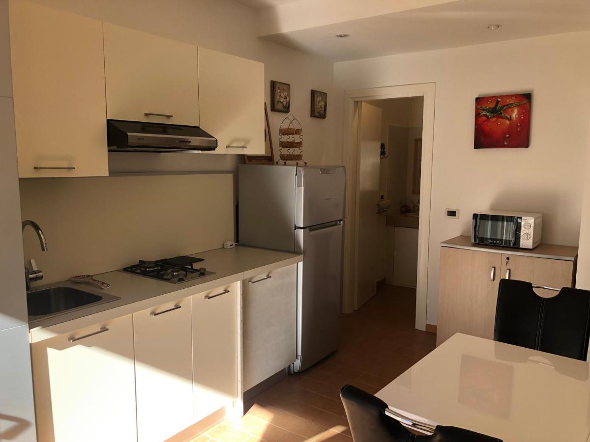 Residenza Lucrezia Appartement Cavaion Veronese Buitenkant foto