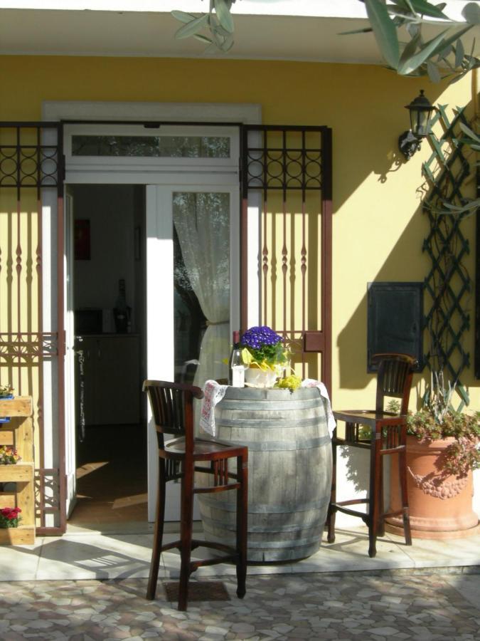 Residenza Lucrezia Appartement Cavaion Veronese Buitenkant foto